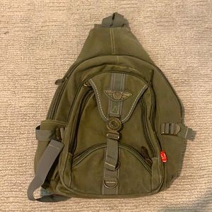 Green Cross-Body backpack 🎒